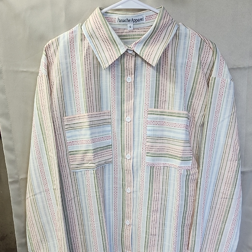 Womens Long Sleeve Button Up Size Sm.